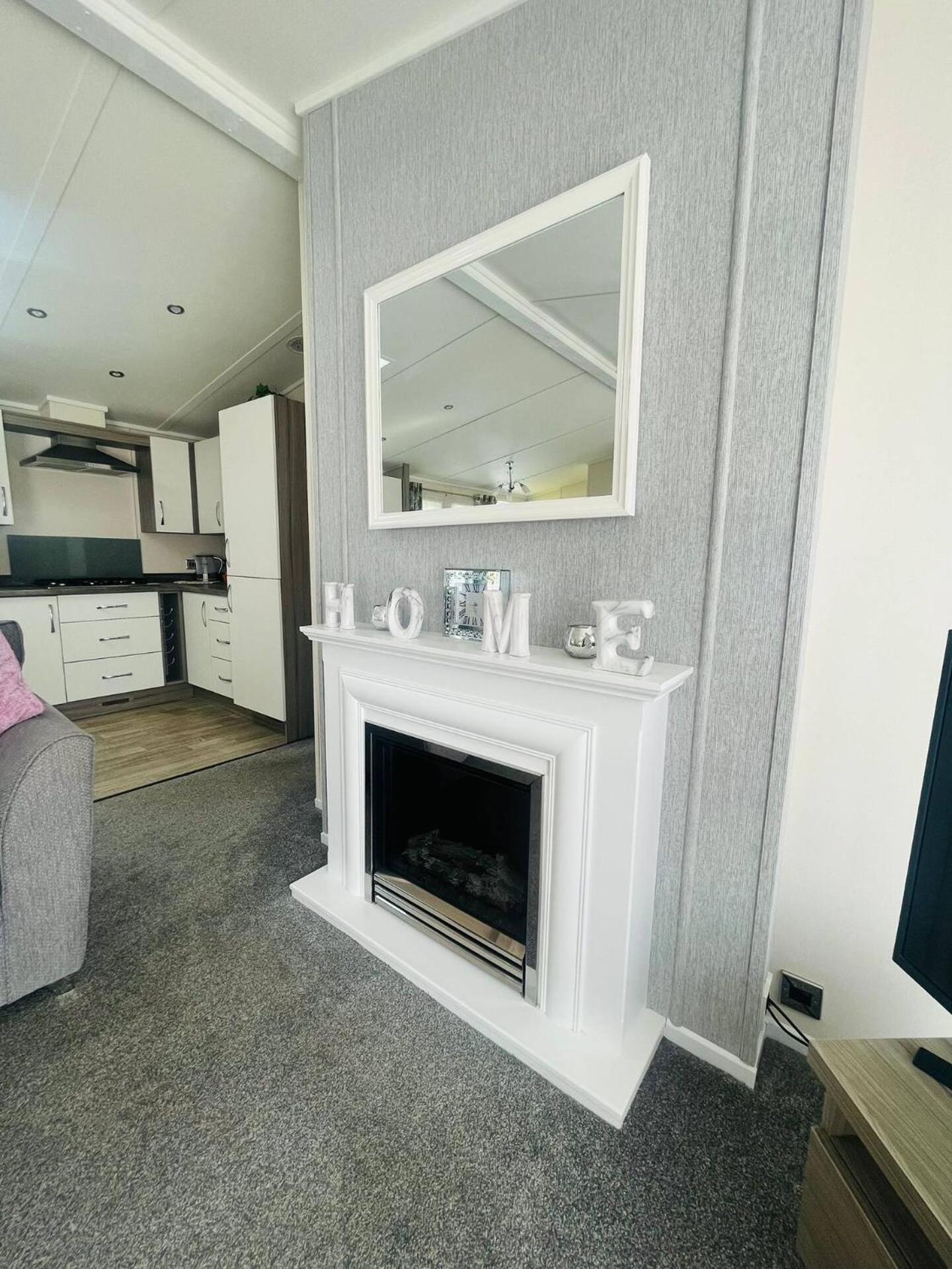 Waterside Retreat With Hot Tub Pocklington Exterior foto